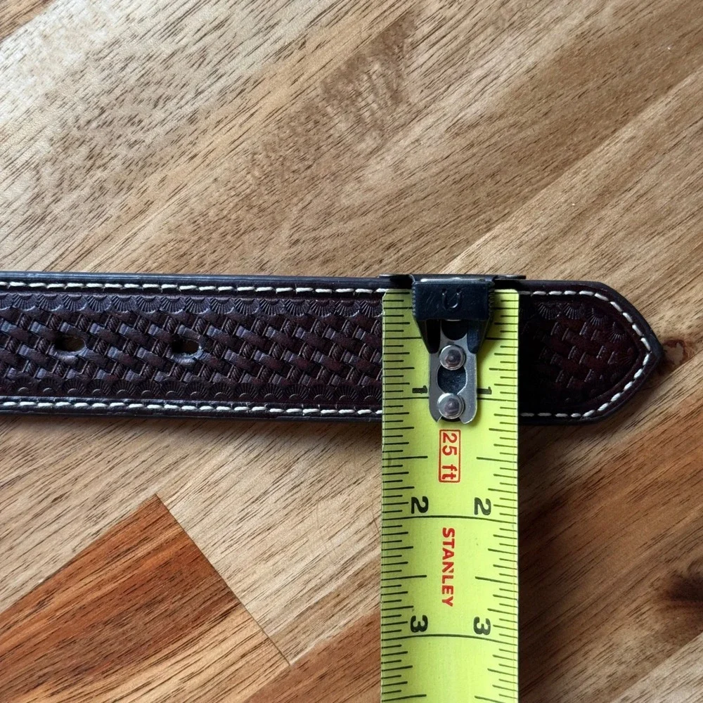 Cavenders Kids Brown Leather Western Belt Cross Studs Basketweave Sz 22 9600802